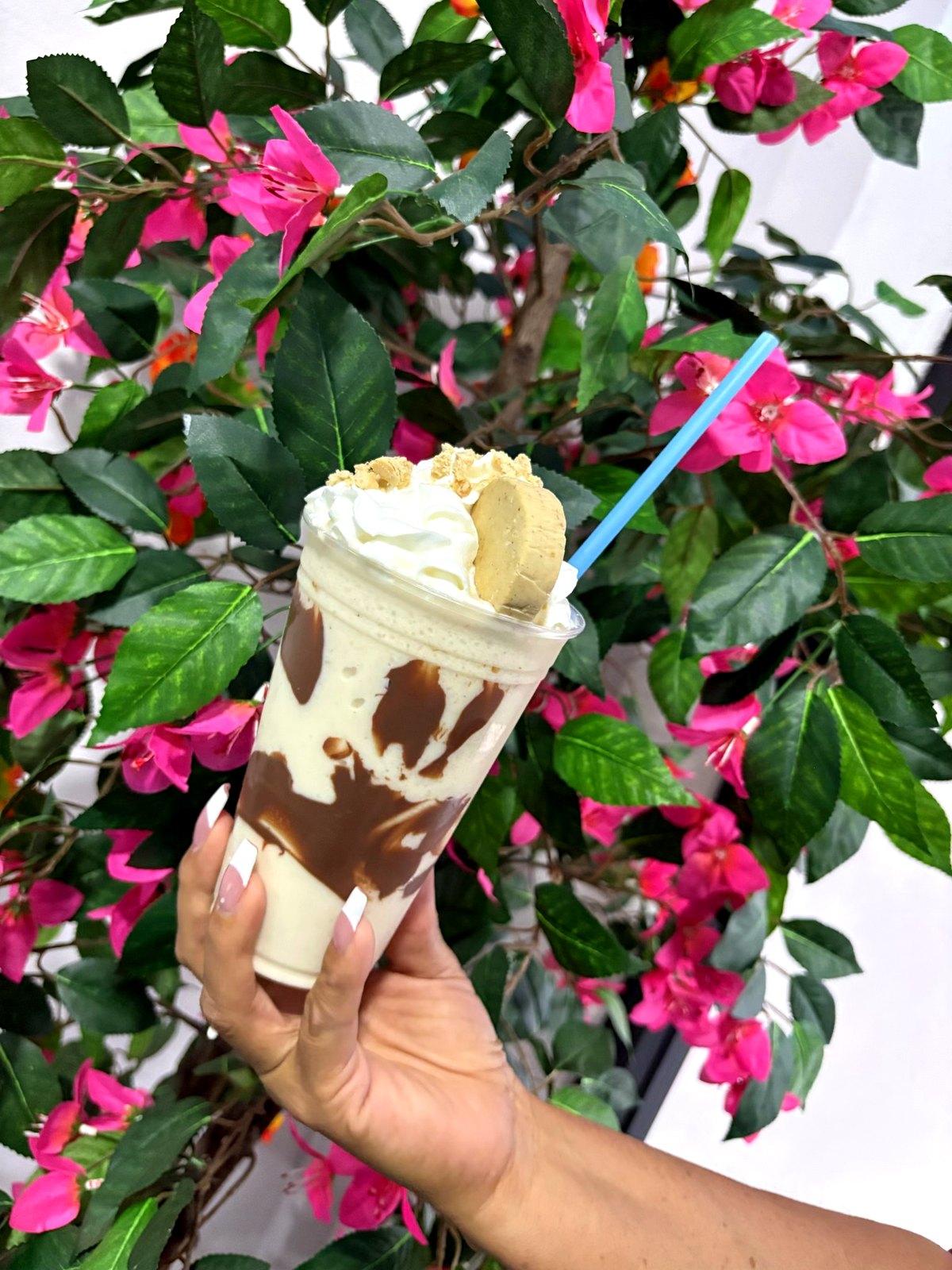 Frappe de mazapán con crema batida — Restaurante Tita, Playa Azul